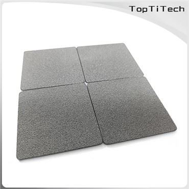 Mikrohuokoinen titaanielektrodilevy PEM-vetygeneraattorille